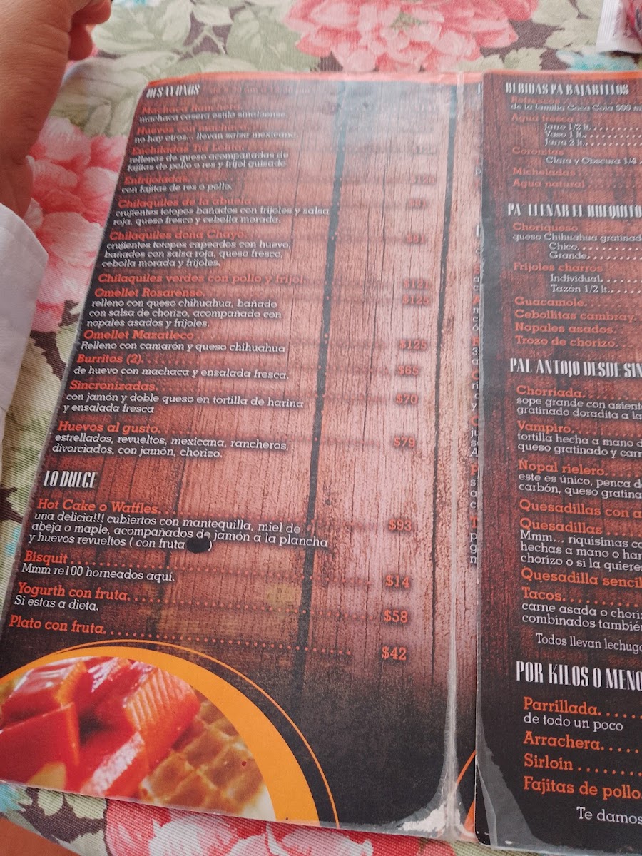 Los Rieleros Menu - Image 3